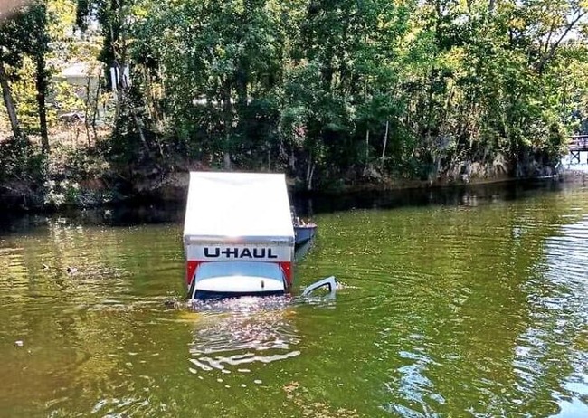 uhaul-fail-pics-22-65040168c1e26__700