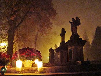 01259_All_Saints_Day_Sanok,_2011