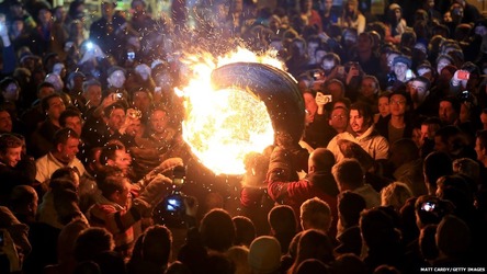 _78476818_4_tarbarrels_ottery_getty