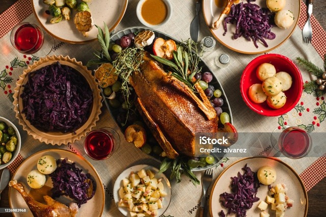 traditional-german-christmas-din