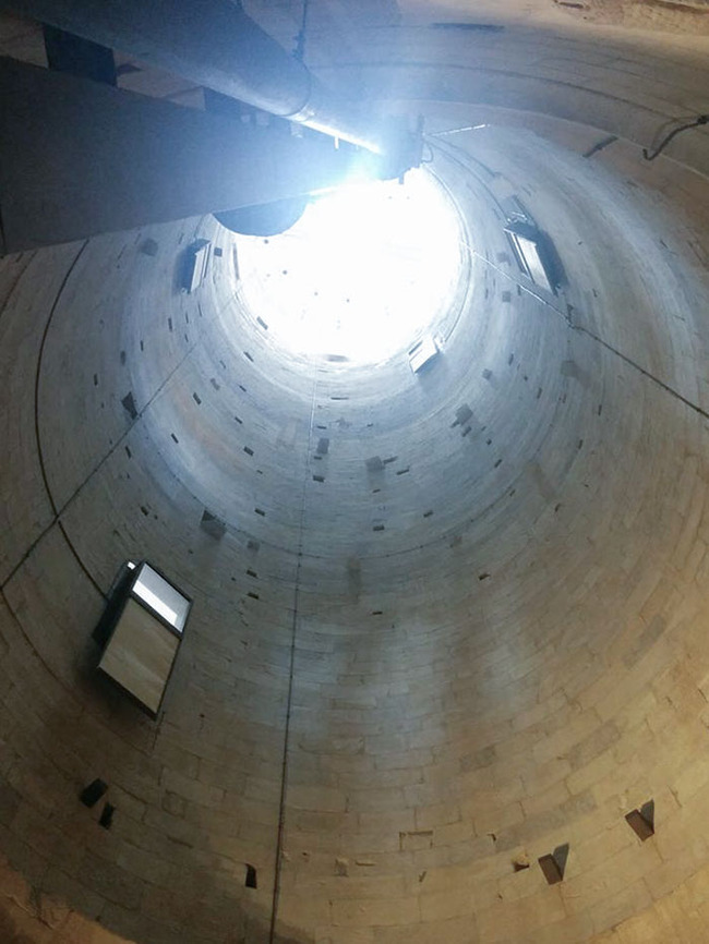 interesting-things-inside-things-pics-31-66ed3eed8c5ba__700