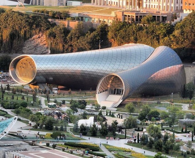Parametric-Architecture-draft-64dc87d5d5a1a__700