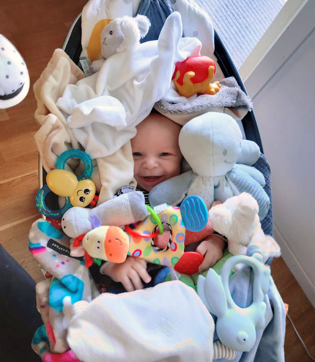 dads-alone-with-kids-37-6566f8666ec85__700