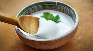 Organic-Hormone-Free-Sour-Cream