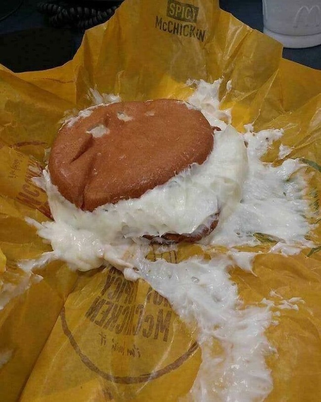 weird-cursed-meals-pics-6555dc72398cb__700