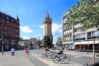 2726-eschenheimer-turm