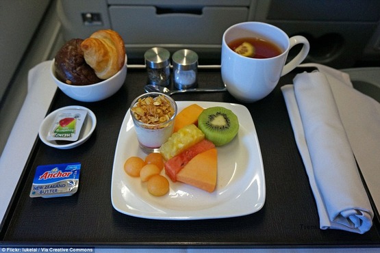 1413462313827_wps_25_18_Airline_Foods_From_Aro