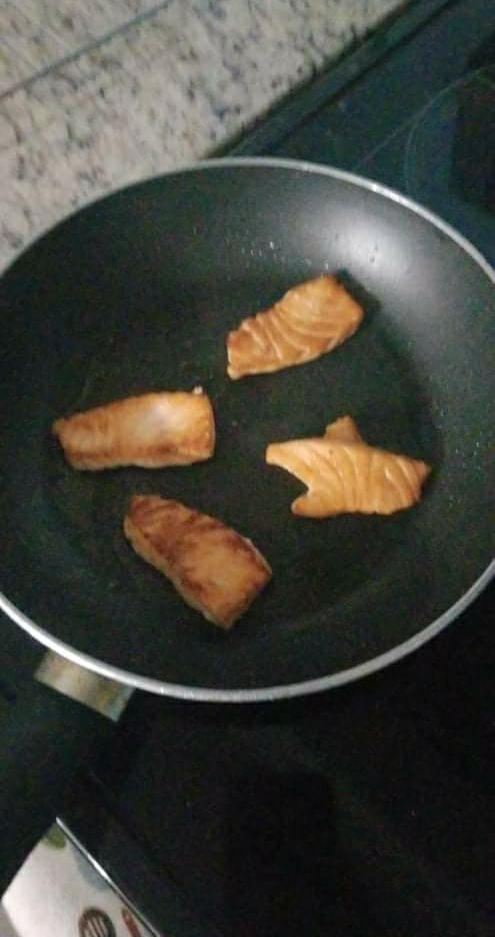 アルジェリア人 何だこの生の食べ物 刺し身を焼いてしまう 海外の万国反応記 海外の反応