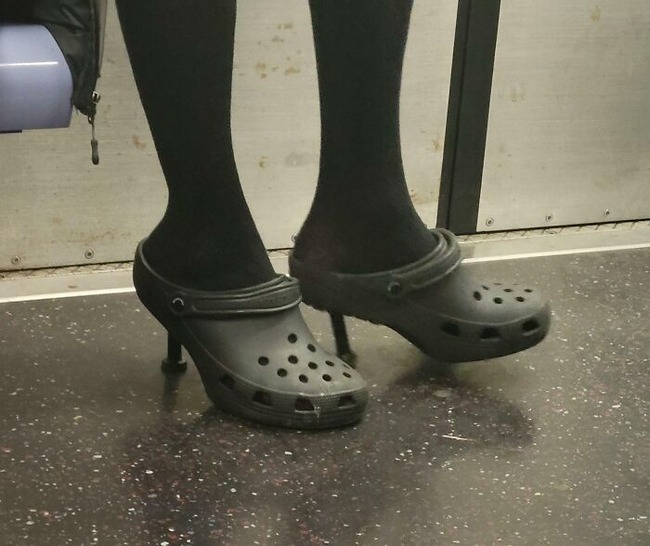 65451a31e3dba_worst-clothing-design-fails
