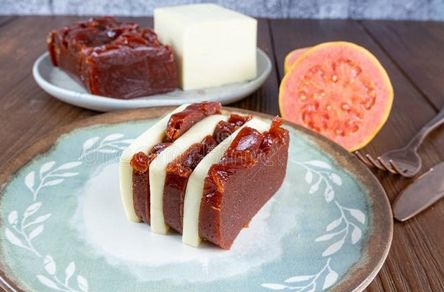 slices-guava-sweet-curd-cheese-b