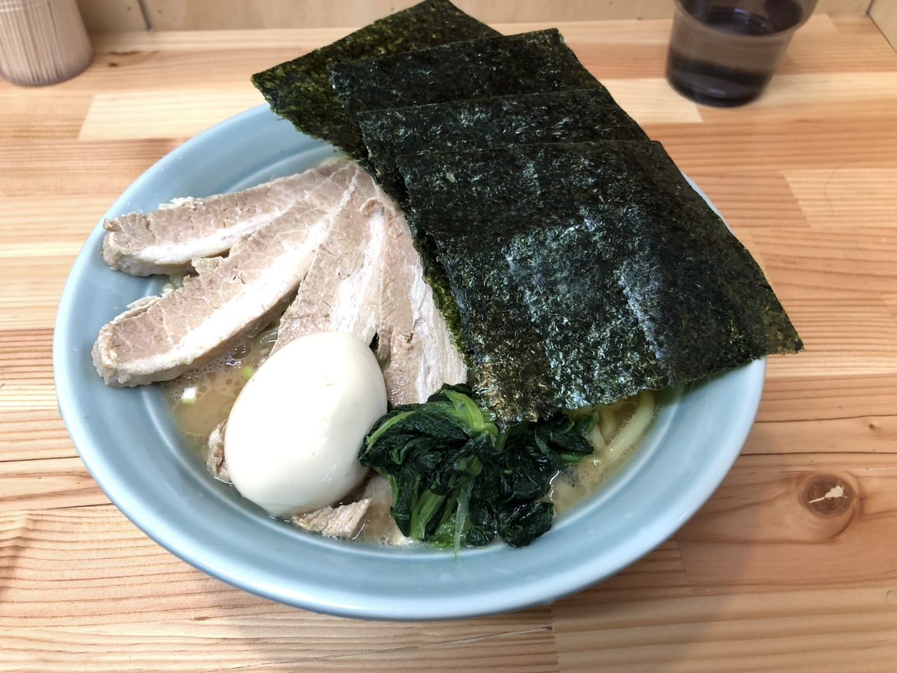 すけちゃんラーメン しょうゆ大盛り 門球麺報 モンキューメンポウ すけちゃんラーメン しょうゆ大盛り 門球麺報 モンキューメンポウ