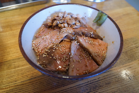 レアチャーシューごはん