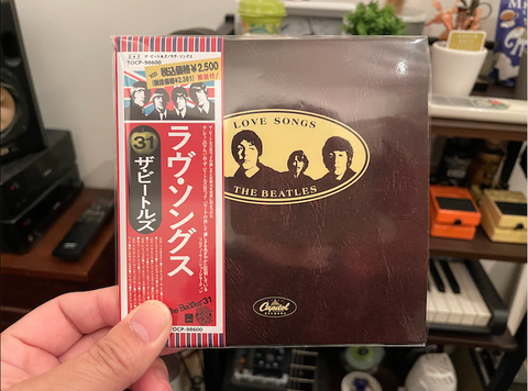ビートルズ　ラブソングスＬＰレコード　2枚組　保存状態とても良好 ビートルズ ラブソングスLPレコード 2枚組 保存状態とても良好