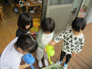 ☆５月　食育☆フェアリーイースト保育園☆