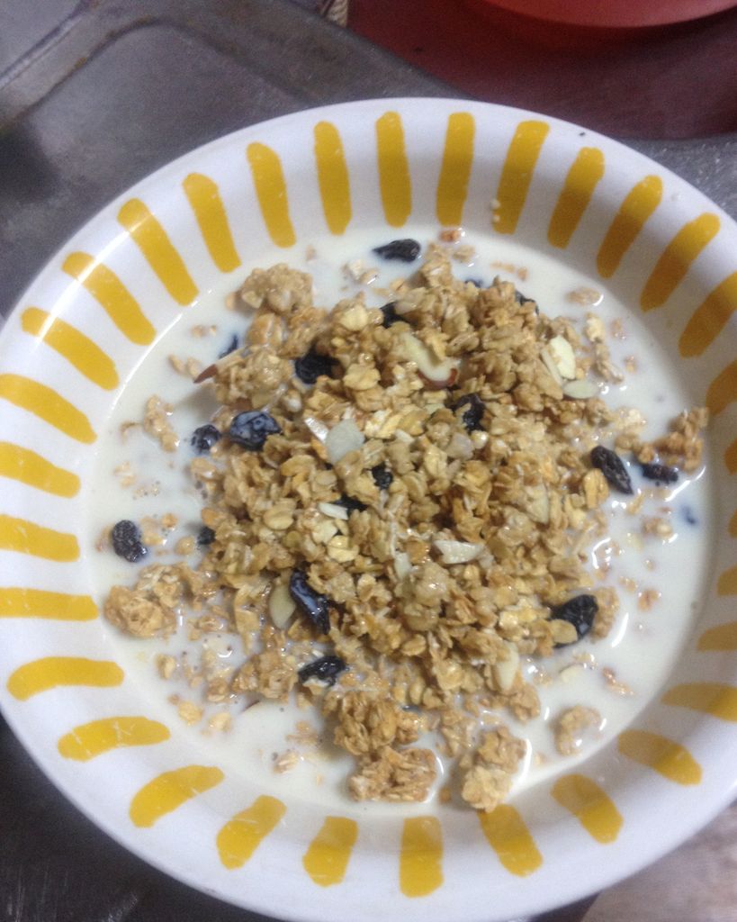 コストコの簡単朝食セット グラノーラと有機豆乳 ラッキーｄｉａｒｙ