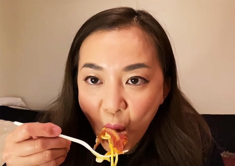 kaharatomomi