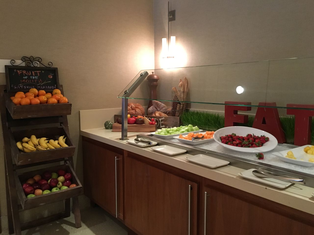 ビバリーヒルトンの朝食 Aolani日和