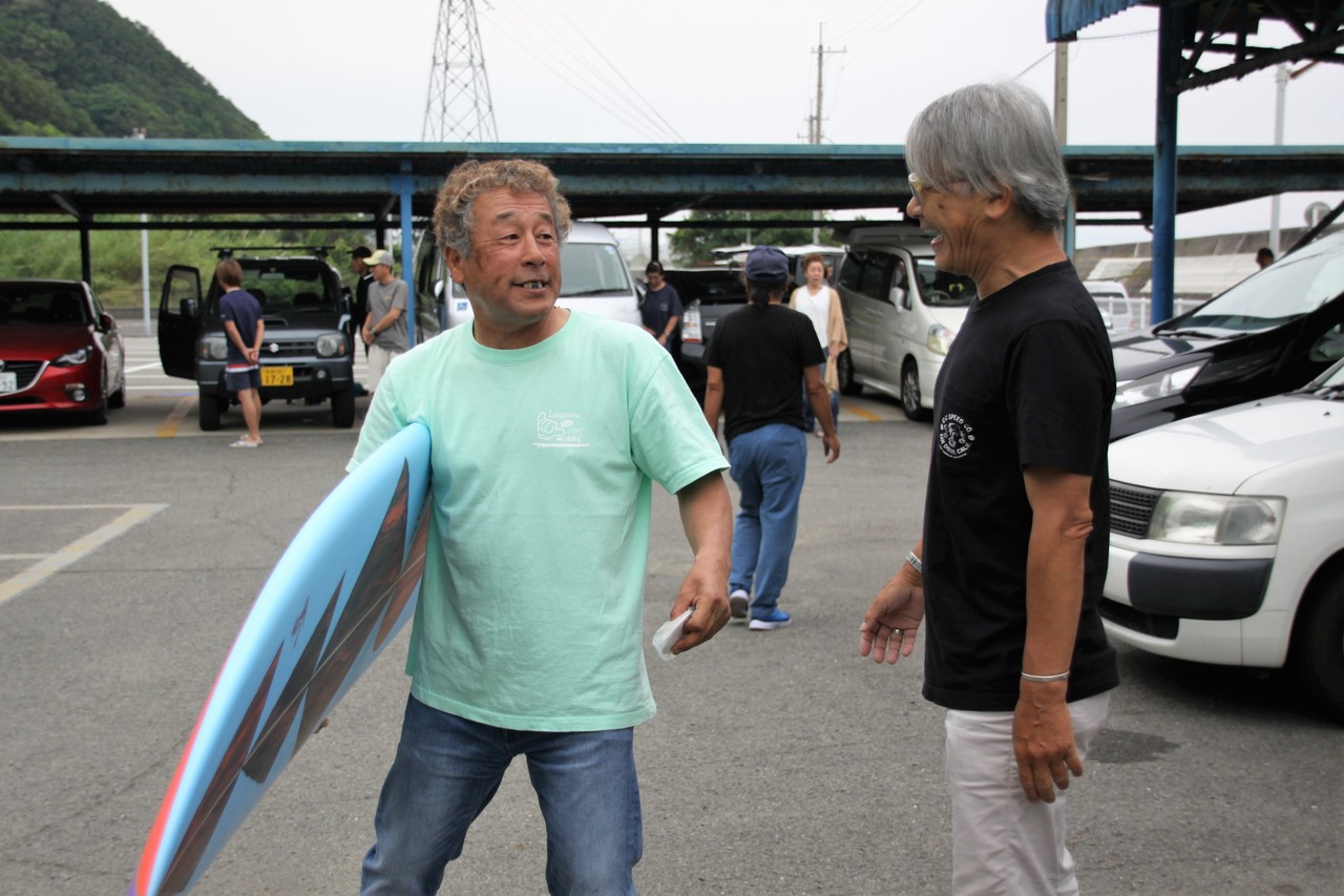磯ノ浦ビーチクリーン Keep Smile Big Aloha 磯ノ浦ビーチクリーン Keep Smile Big Aloha