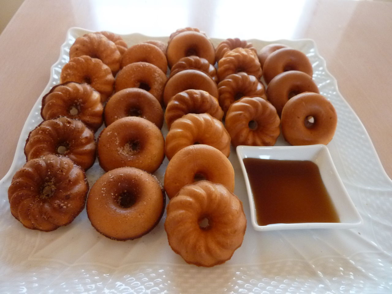 ヌテラ詰めのシナモンシュガードーナツパンケーキのレシピ・作り方