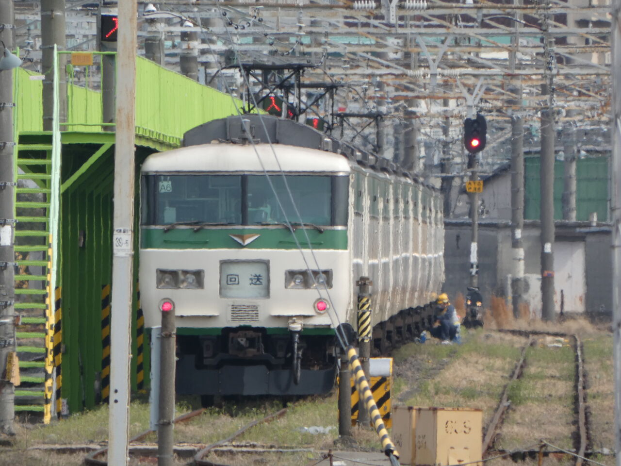 185系にまだ会える 尾久駅 尾久車両センターに行ってきた あるぱか旅の駅