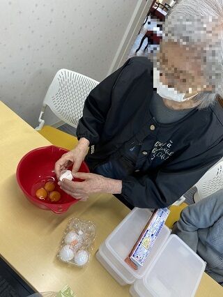 卵割る