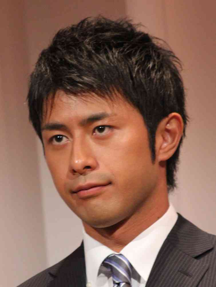 男のアナウンサーがジャケット脱ぐ理由とは？