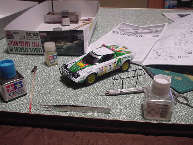 ハセガワ1/24 ランチアストラトス 1977 サファリラリー 002