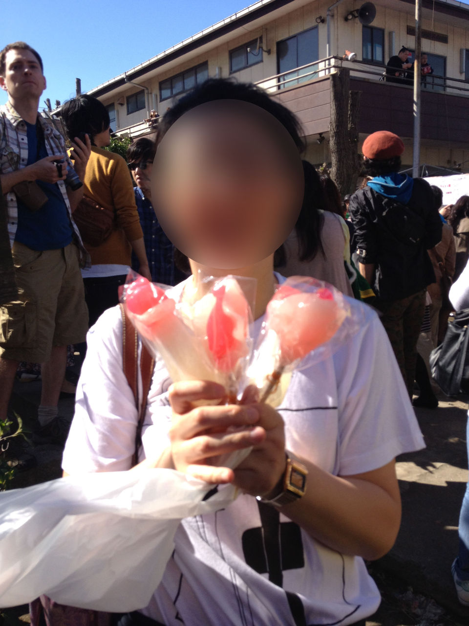 女子が群がる奇祭 かなまら祭り に潜入 少年アヤちゃんの東京散歩 アヤちゃん連載