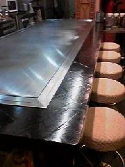 ピカピカの新しい鉄板