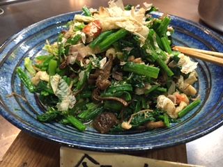 リストアップを始めた。