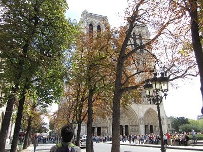 28【いよいよパリのアパルトマン出発です】