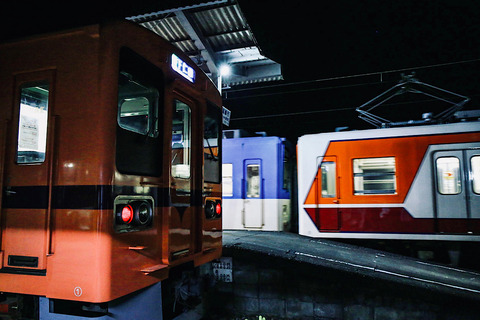 EB39125C-B944-407B-B49E-0F23447981BB
