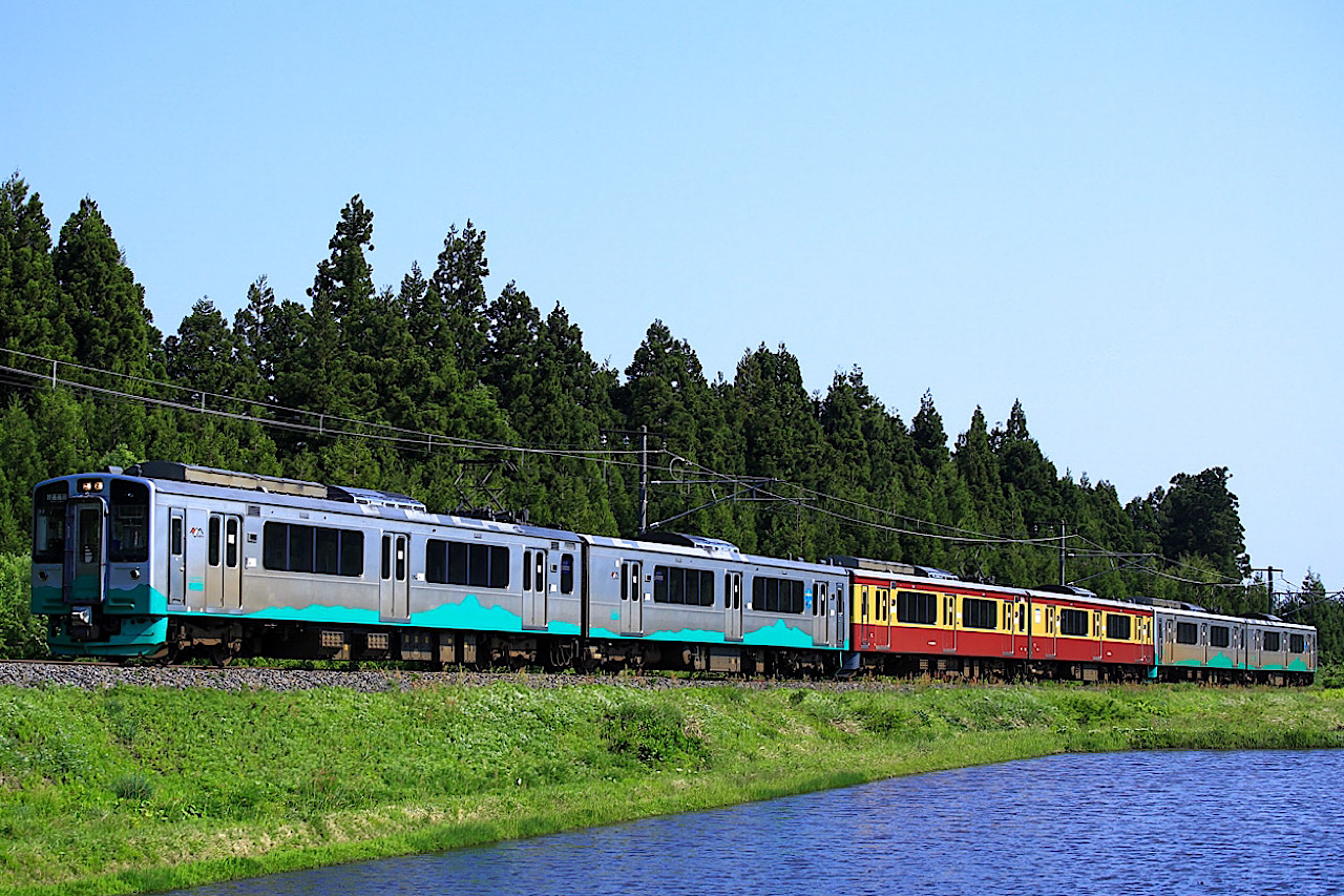 ぷちこ えちごトキめき鉄道ET127系@V2編成(2346M) : FreeBee vol.2