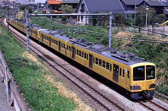 西武鉄道新101系＠クモハ295号車 : FreeBee vol.2