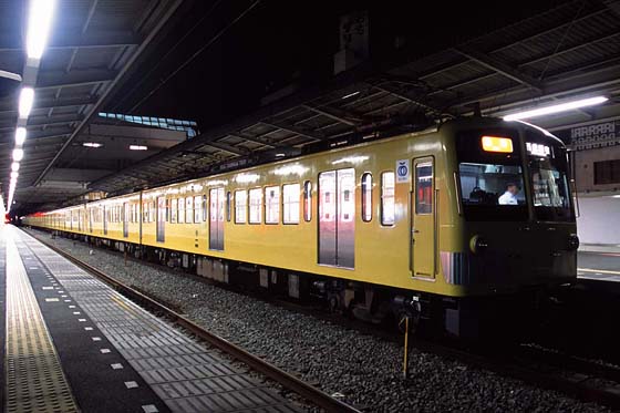 西武鉄道新101系＠クモハ295号車 : FreeBee vol.2
