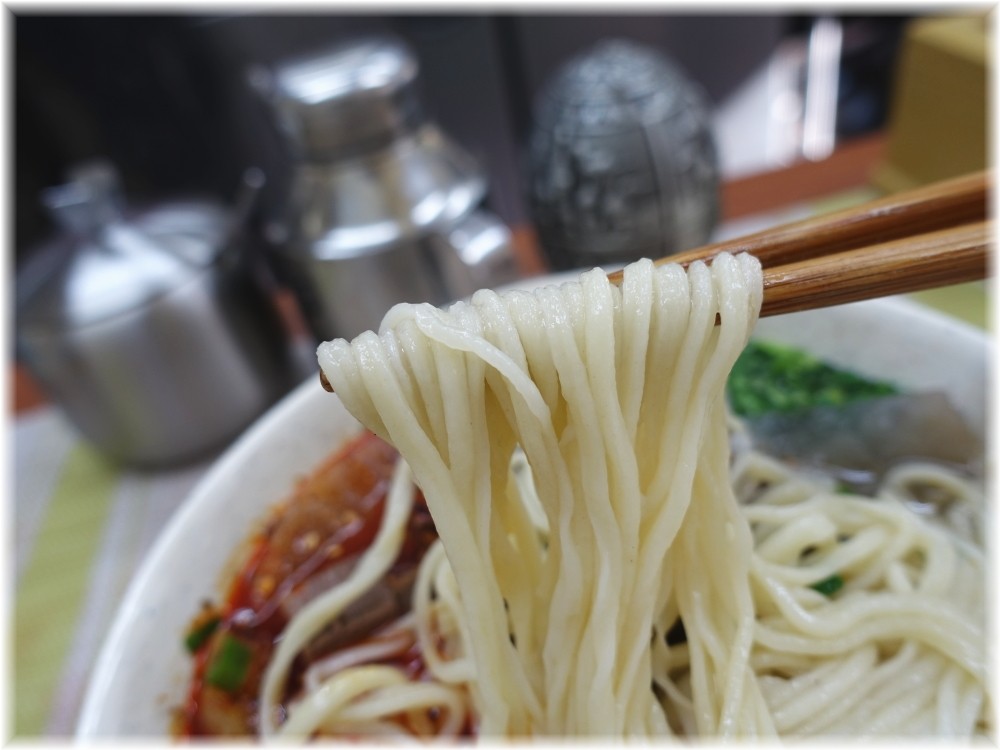 ザムザムの泉 蘭州牛肉面の麺