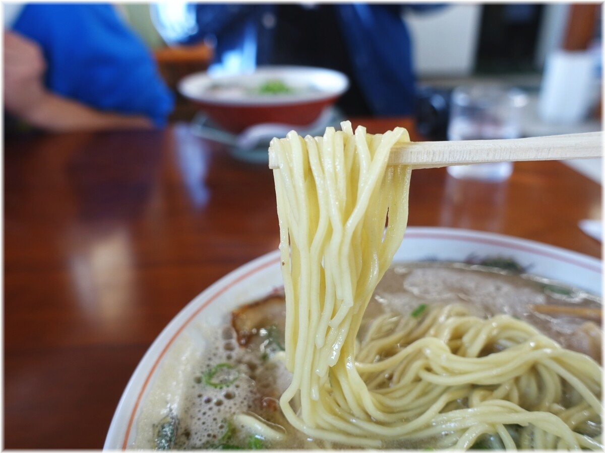 大久ラーメン鳥栖店 ラーメンの麺