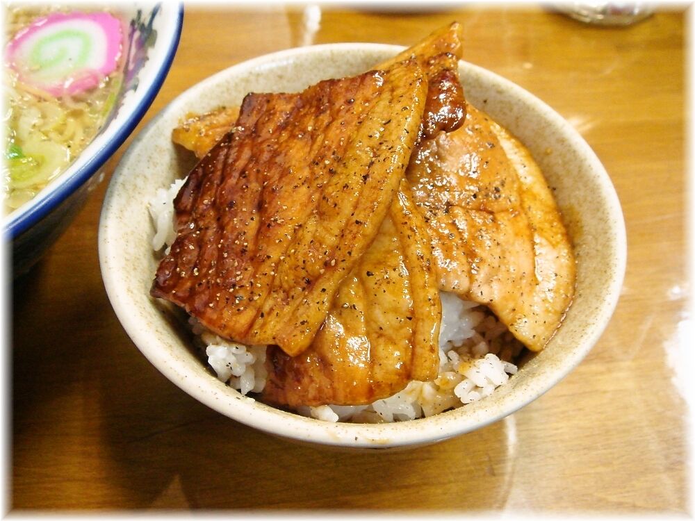 塩屋ゆうじろう ミニ豚丼