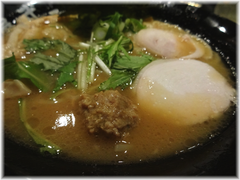 武一 濃厚鶏骨醤油らーめんの具
