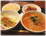 王府酒家 担々麺のセット