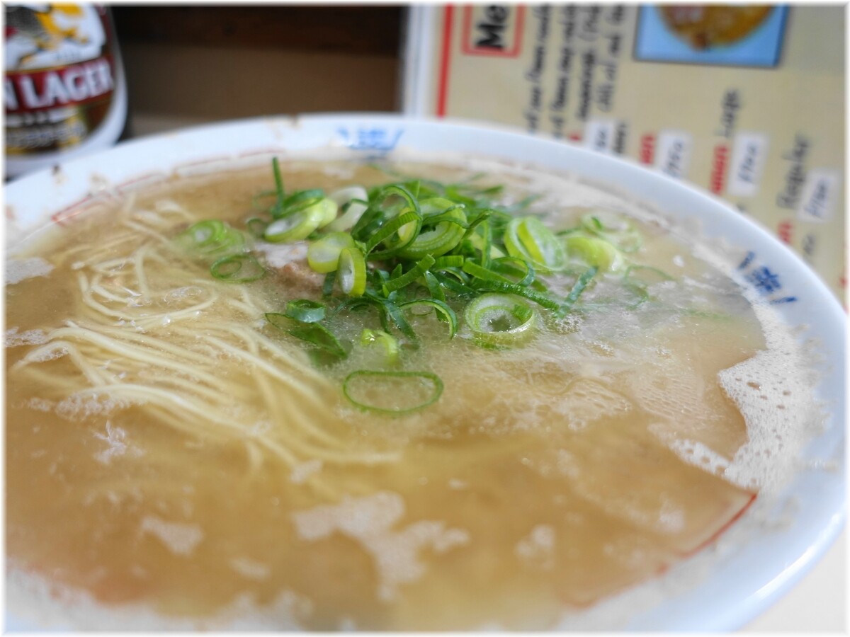八ちゃんラーメン5 ラーメンのスープ