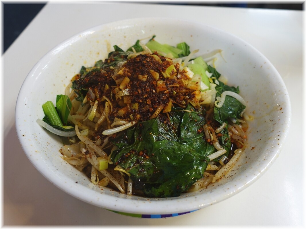 平成福順アメ横店 西安風ペペロンチーノ手打ちラーメン
