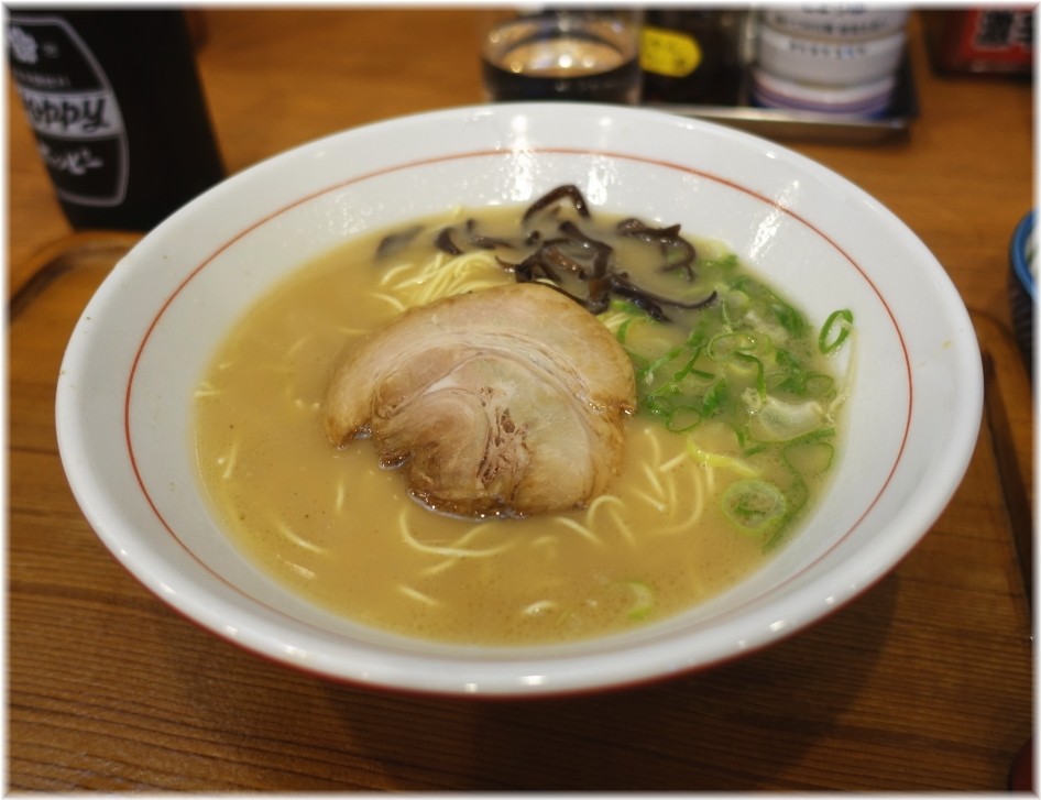 生粋博多らぁめんふくちゃん ラーメン