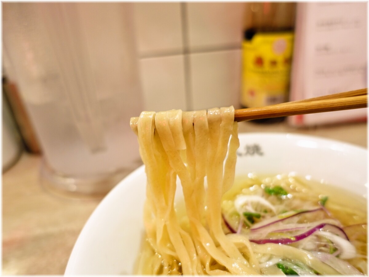 福龍叉焼 かけラーメンの麺