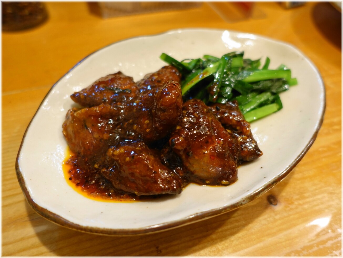 担々飯店 鶏レバ辛々炒め