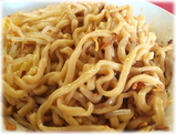 ジャンクガレッジ 特製まぜそばの麺