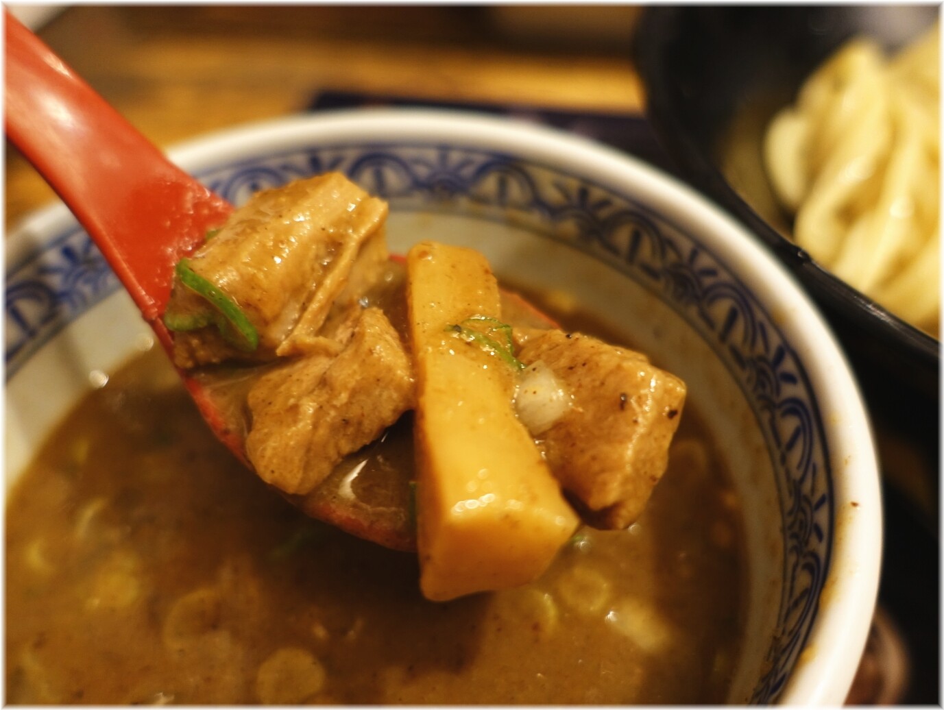 三田製麺所9 特濃煮干しつけ麺の具