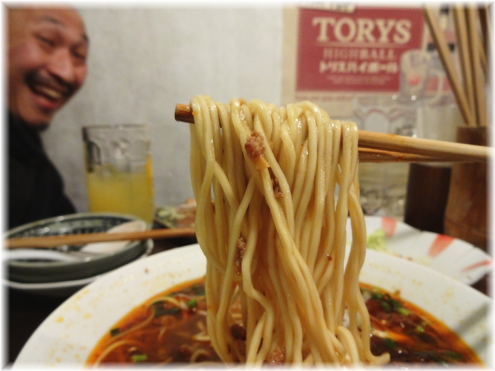 金町製麺2 麻婆らーめんの麺