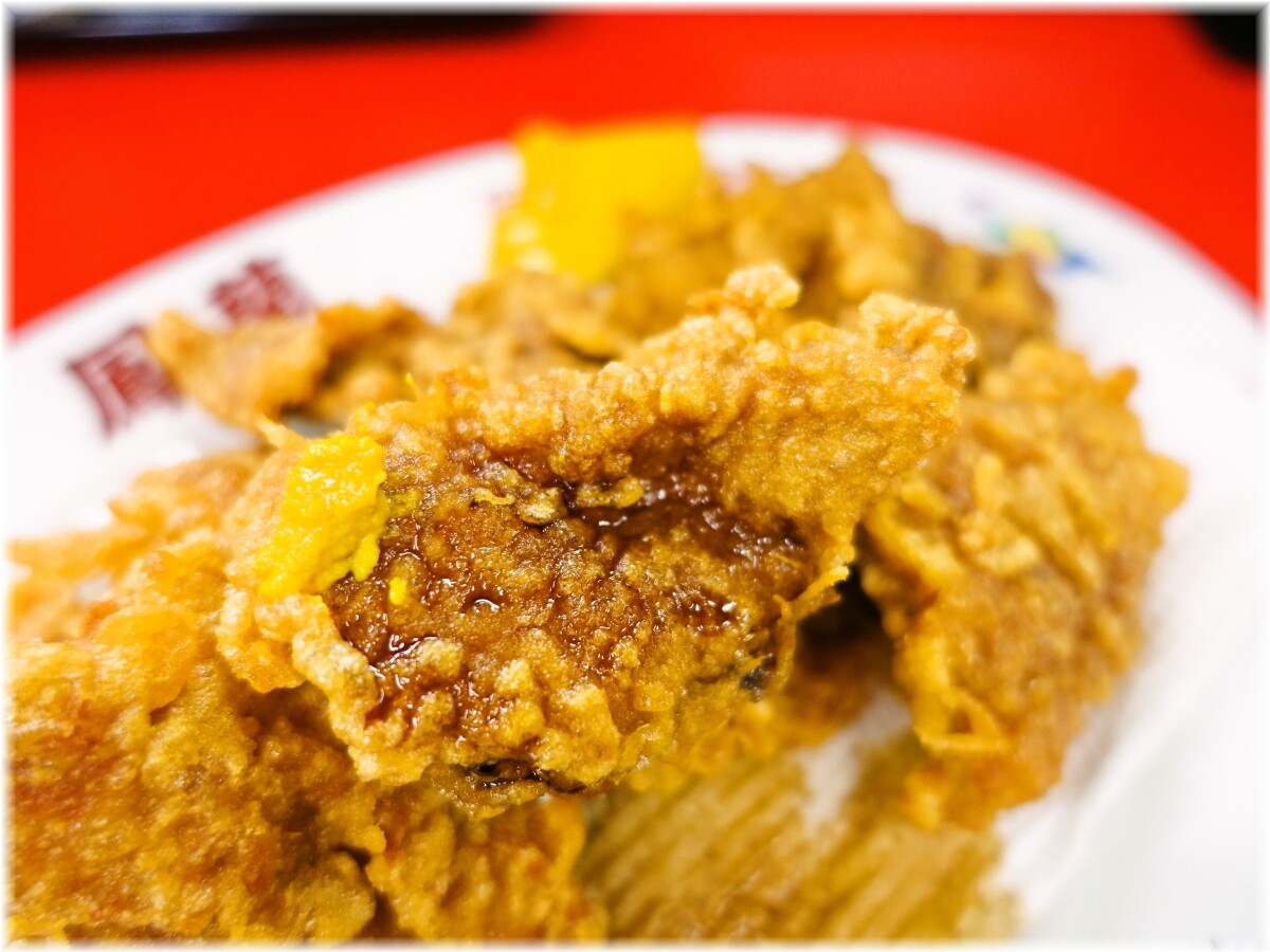 鳳蘭 ザリジ(豚のから揚げ)2