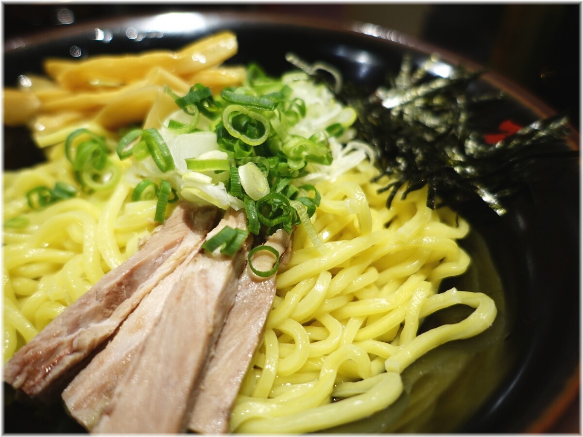 東京油組総本店大森組 辛味噌油そば(並)の具